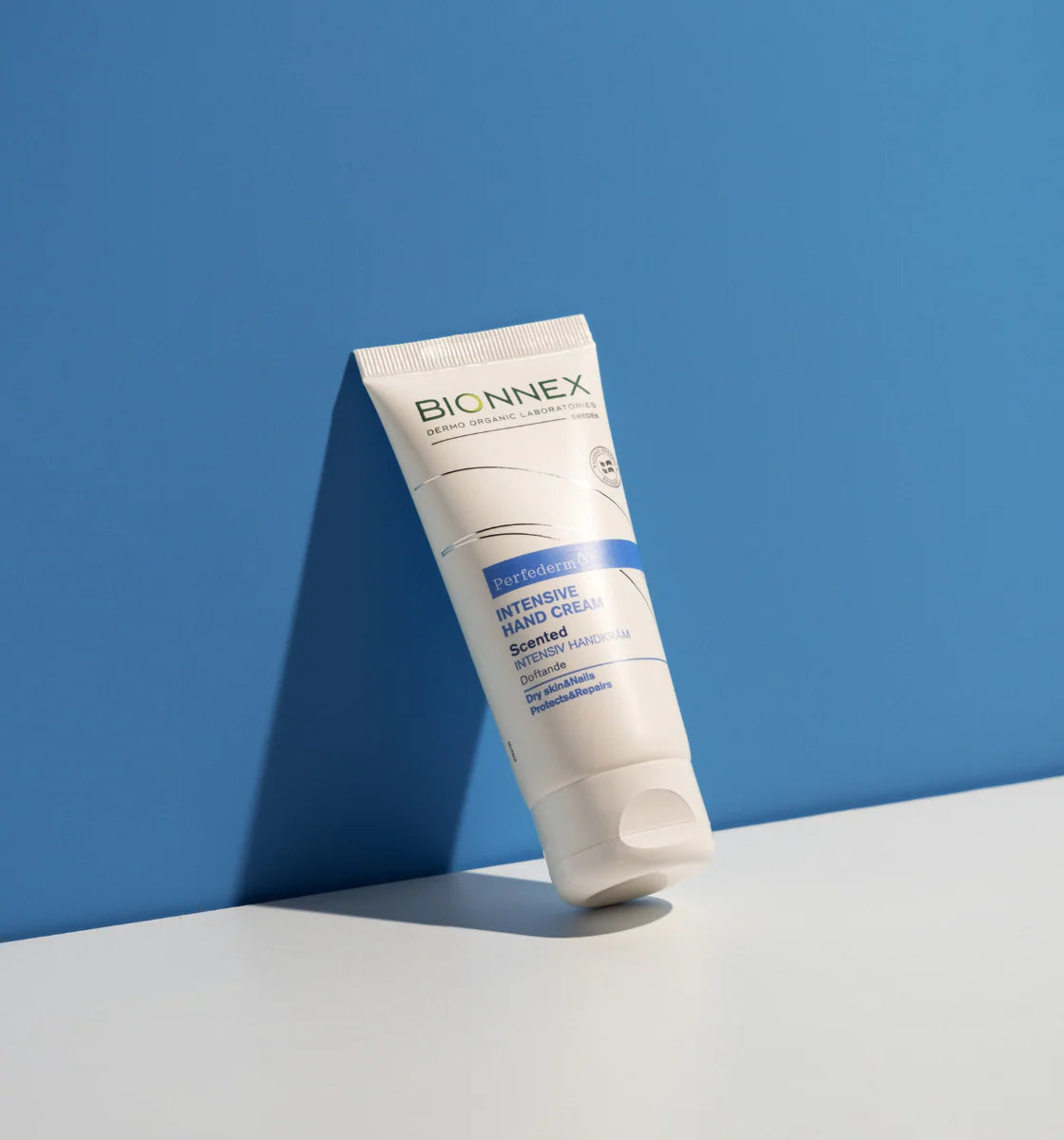 BIONNEX CREME INTENSIVE POUR LES MAINS - PARFUMÉE
